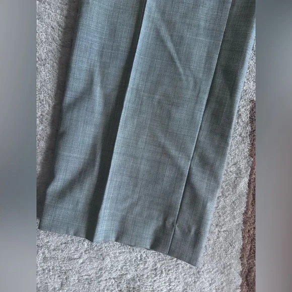 Men's Gray 100% wool SuitSupply suit